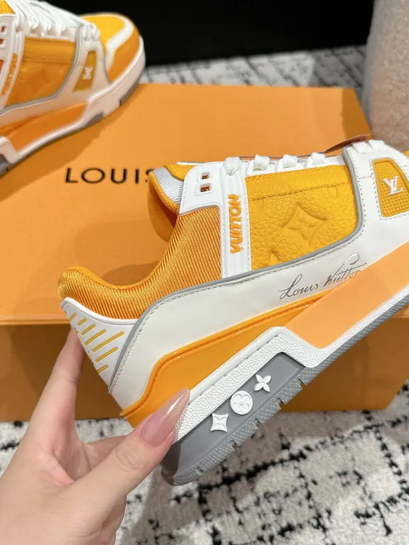 Louis Vuitton Shoe 